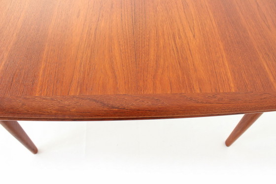 Image 1 of Svend Aage Madsen XXL Deense teakhouten eettafel van K. Knudsen & Son, extra breed