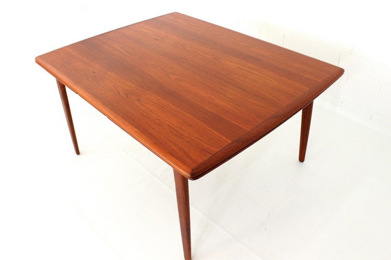 Image 1 of Svend Aage Madsen XXL Deense teakhouten eettafel van K. Knudsen & Son, extra breed