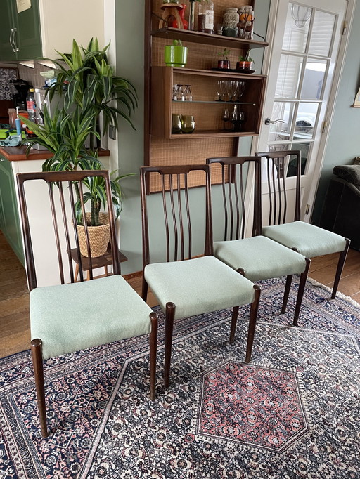 4x Vintage eetkamerstoelen