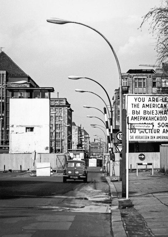 Image 1 of Robbert Frank Hagens | Checkpoint Charlie | Berlin 1976