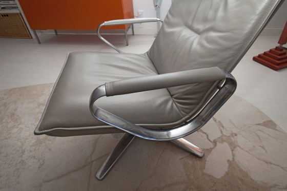 Image 1 of Gealux draaifauteuil + hocker