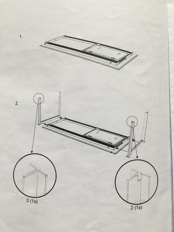 Image 1 of Salerno eettafel