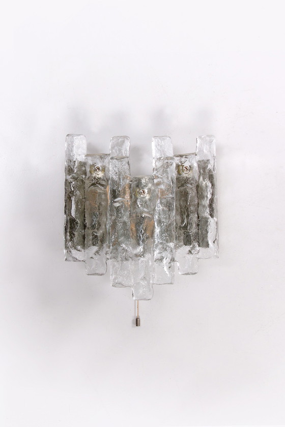 Image 1 of Kristallen ijsglas wandlamp ontwerp van J. T. Kalmar 1960