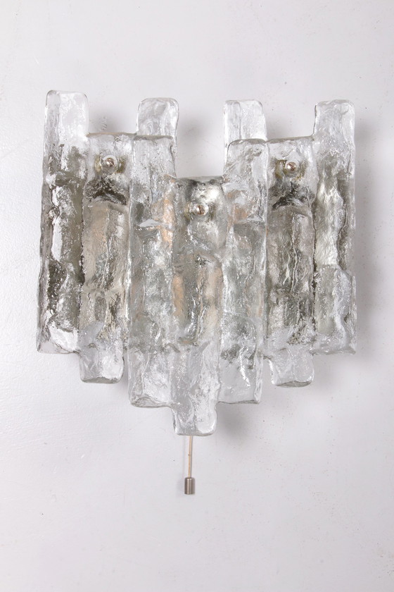 Image 1 of Kristallen ijsglas wandlamp ontwerp van J. T. Kalmar 1960