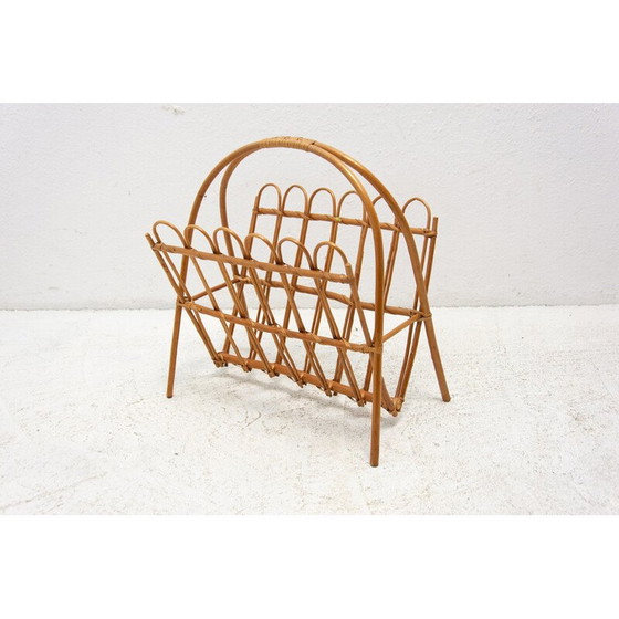 Image 1 of Mid century rotan tijdschriftenrek van Jan Kalous voor Úluv, Tsjecho-Slowakije 1960