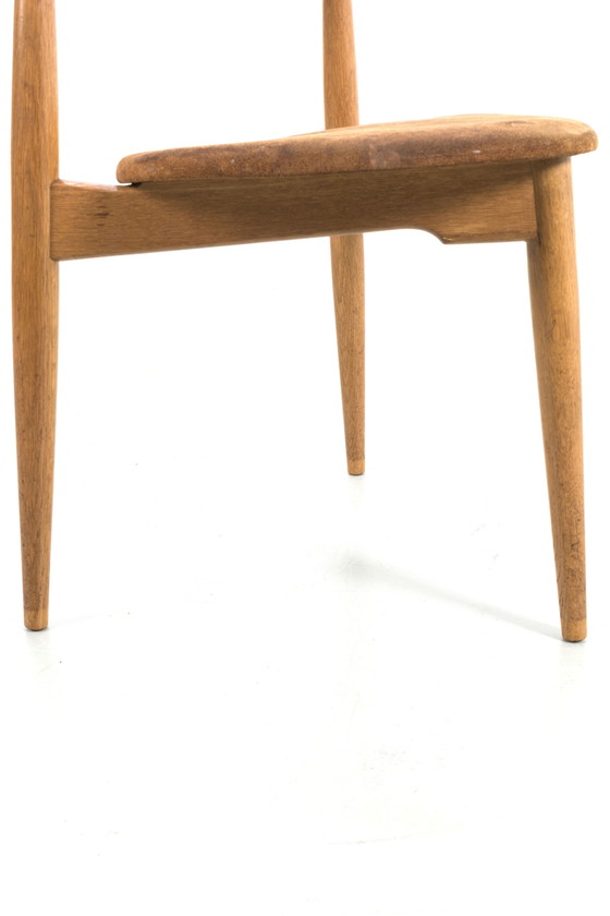 Image 1 of 3x Hans Wegner Heart stoelen