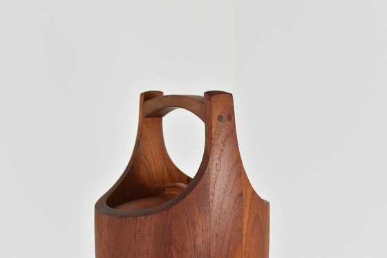 Image 1 of Ijsemmer model Congo in teak door Jens Quistgaard voor Dansk Design, Denemarken 1955.