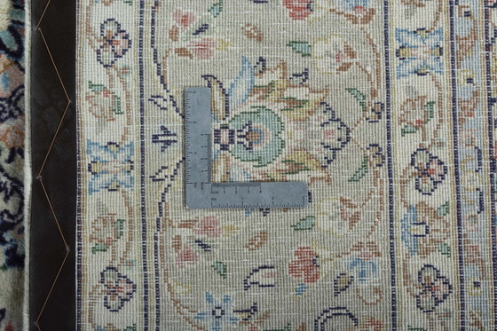 Image 1 of Handgeknoopt Keshan oosters tapijt van kurk - 302 X 197 cm