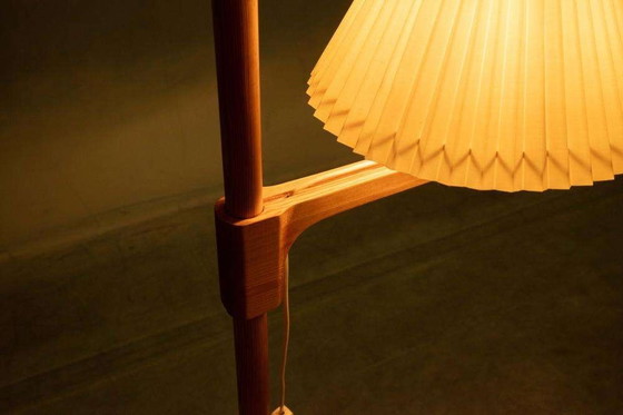 Image 1 of Minimalist Carl Malmsten vloerlamp pine floor lamp Sweden