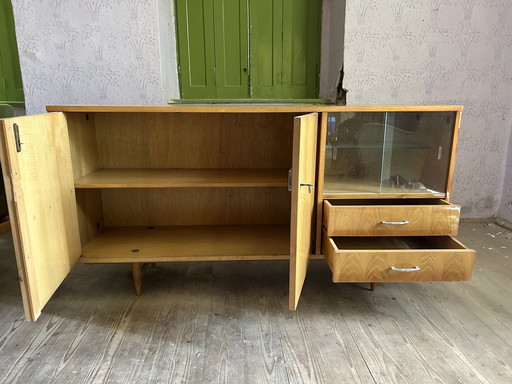 Vintage dressoir