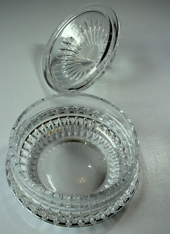 Image 1 of 1930S Art Deco loodkristallen bonbonnière, zware blikken doos