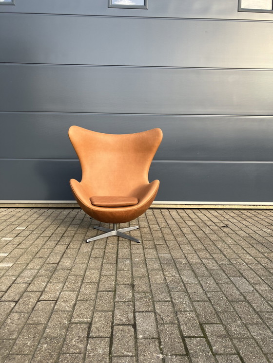 Image 1 of Fritz Hansen Egg Chair In Camel Cognac Leder Als Nieuw!!