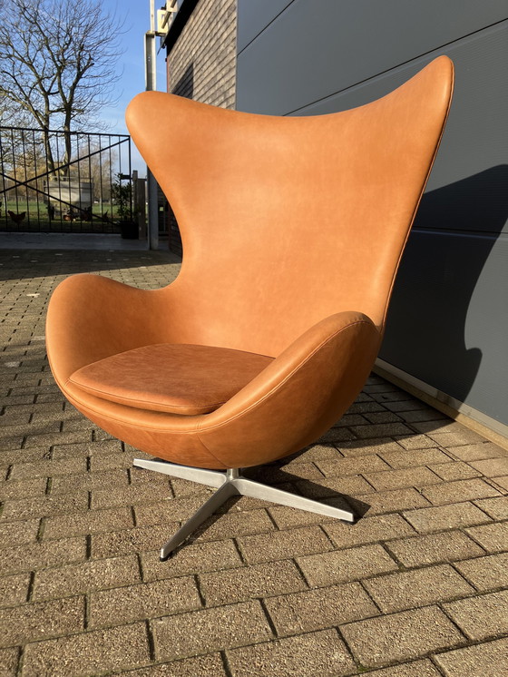 Image 1 of Fritz Hansen Egg Chair In Camel Cognac Leder Als Nieuw!!