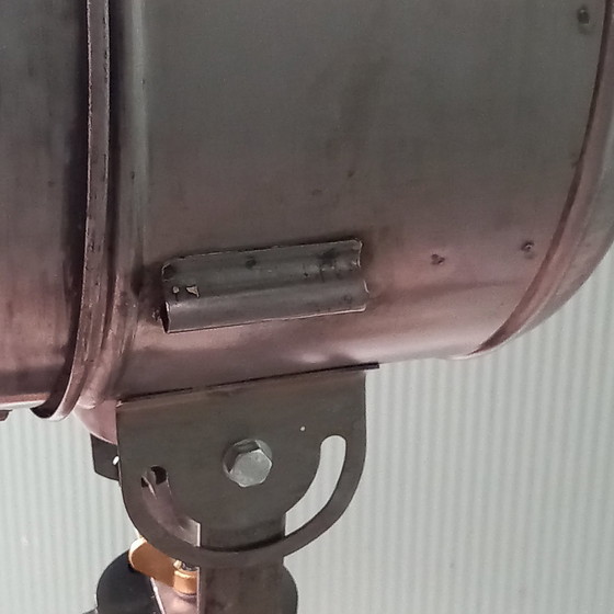 Image 1 of Vintage Militaire Vloerlamp Op Driepoot