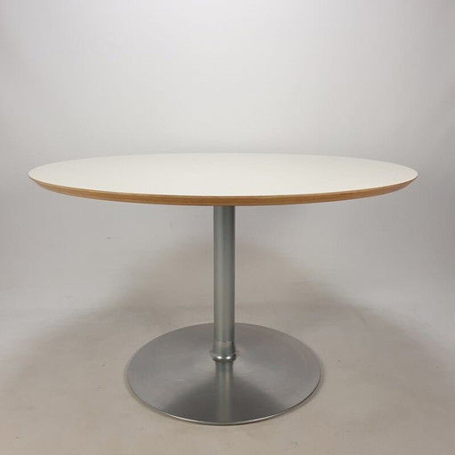 Artifort Circle Tafel Pierre Paulin