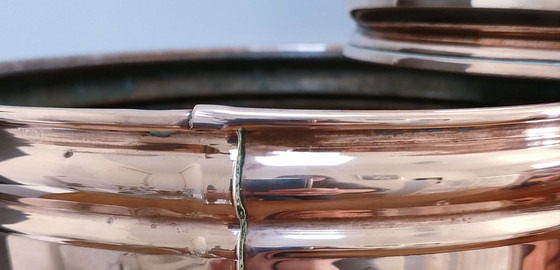 Image 1 of Drie Vintage Cilindrische Koperen Plantenbakken