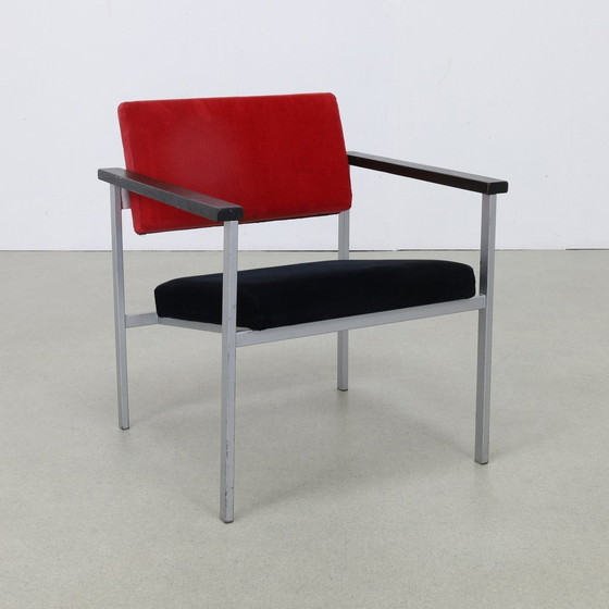 Image 1 of 2X Minimalistische Fauteuil Compact Model, 1960S