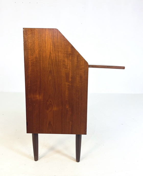 Image 1 of Vintage Deense Secretaire ‘60