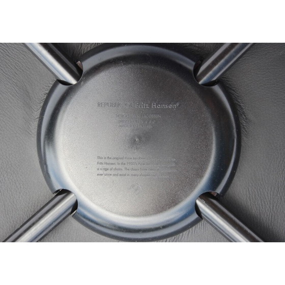 Image 1 of Set van 3 vintage stoelen model 3107 van Arne Jacobsen voor Fritz Hansen, 2016