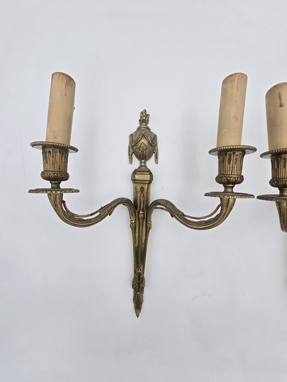 Image 1 of Paar antieke bronzen wandlampen Louis Xvi stijl