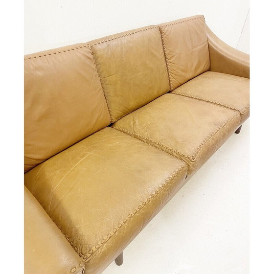 Image 1 of Cognac lederen bank model "Matador" van Aage Christiansen, Denemarken 1970