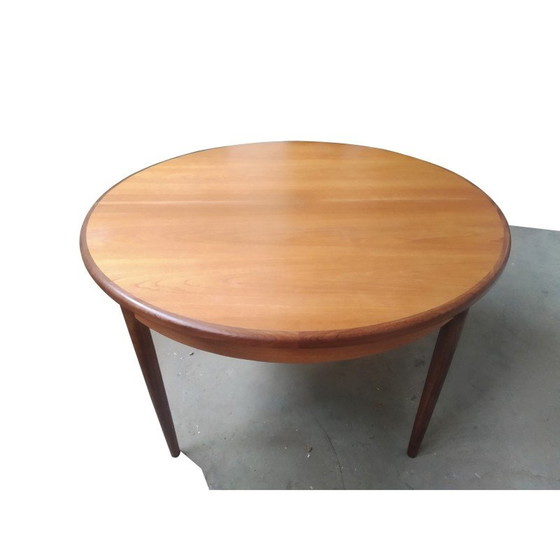 Image 1 of Vintage uitschuifbare teakhouten tafel van Victor Wilkins voor G Plan, jaren 1960