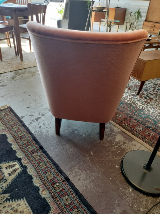 Image 1 of Vintage Artifort Roze Fauteuil  Theo Ruth