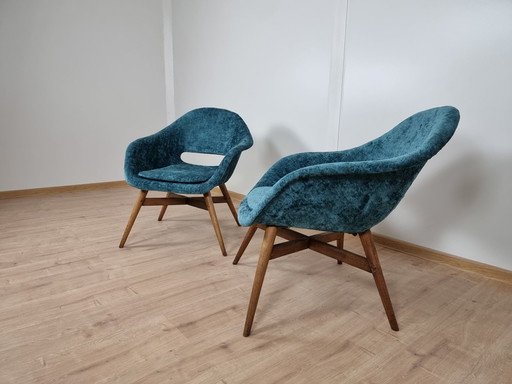 2x Miroslav Navratil Shell Fauteuils