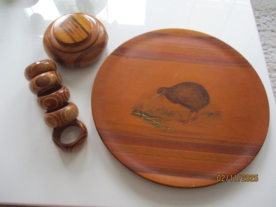 Image 1 of Vintage Houten Schalen Van Sovereign Native Timbers Of New Sealand