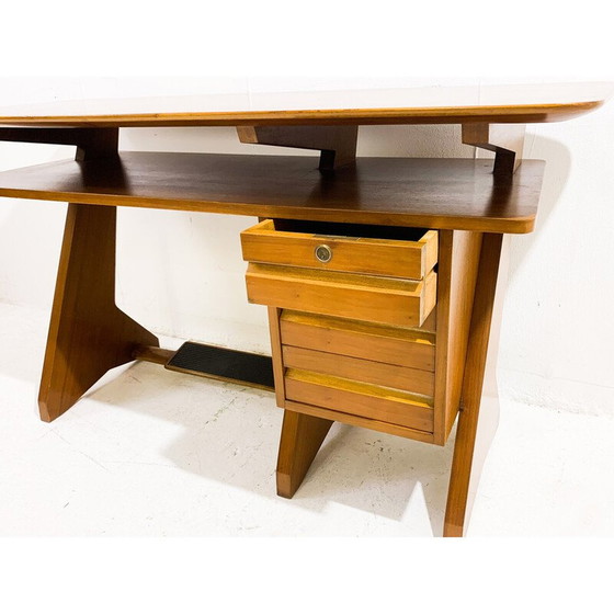 Image 1 of Houten bureau met laden uit Mid Century, Italië 1960