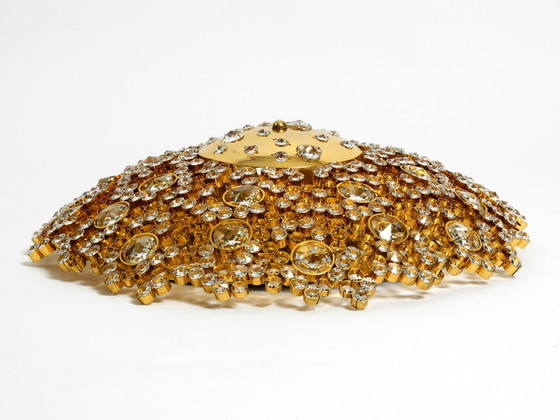 Image 1 of Prachtige grote messing Palwa plafond- of wandlamp uit 1970 met gefacetteerde kristallen stenen