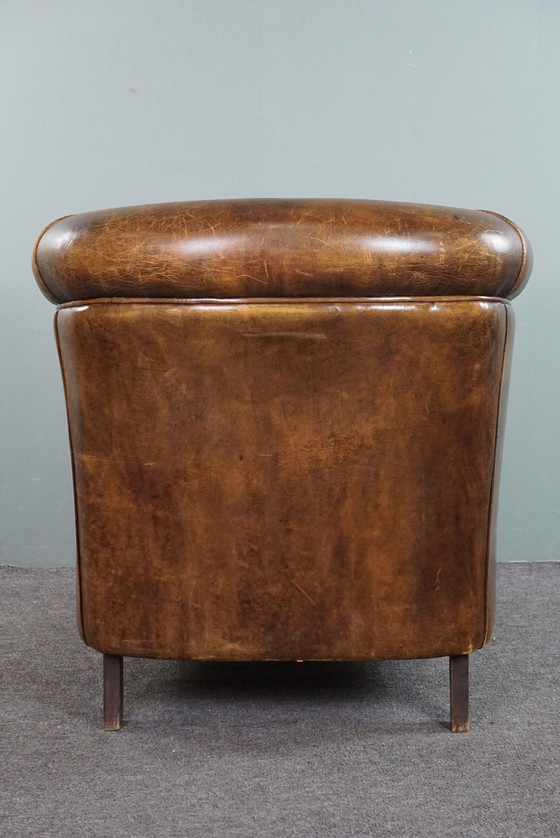 Image 1 of Clubfauteuil met patina, gemaakt van schapenleer