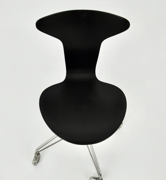 Image 1 of Fritz Hansen stoel model 3117 van Arne Jacobsen