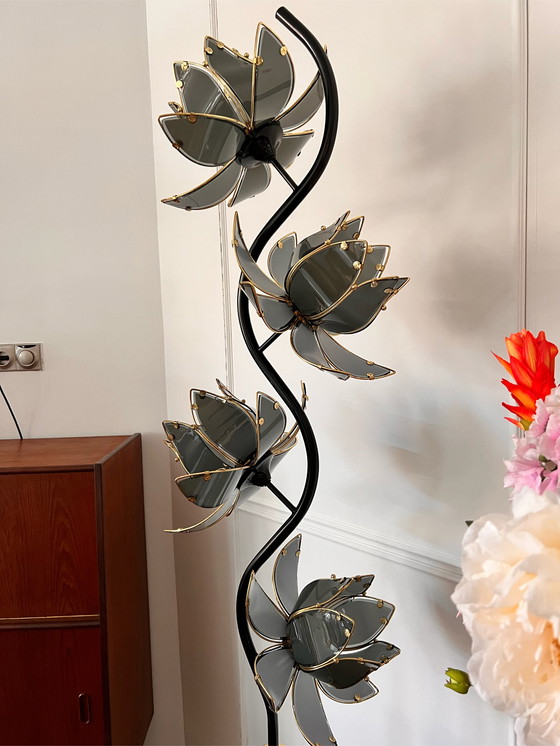 Image 1 of Vintage Lotus vloerlamp