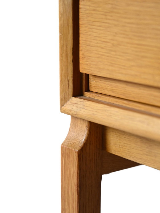 Image 1 of Vintage laag eiken meubilair