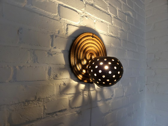 Image 1 of Vintage Bruine Keramieken Brutalist Wandlamp