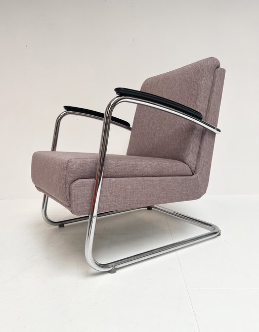 Lavendelkleurige Eminent Fauteuil Van Ahrend De Cirkel, 1950'S