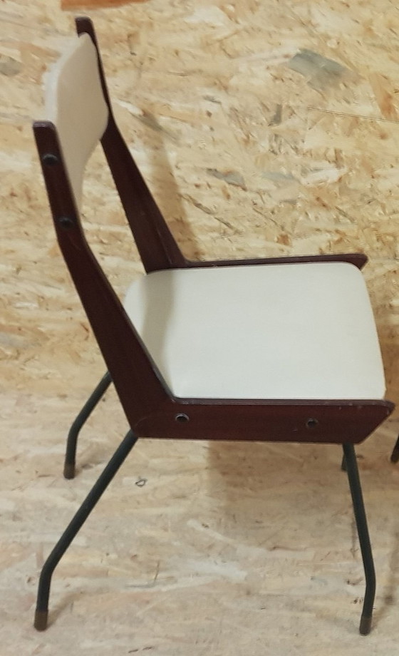 Image 1 of 2X moderne ijzeren & houten boemerang eetkamerstoelen, 1960S