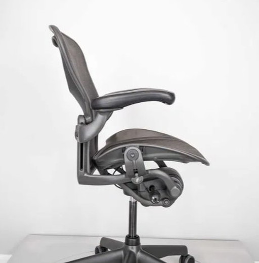 Herman Miller Aeron Classic B