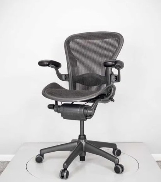 Herman Miller Aeron Classic B