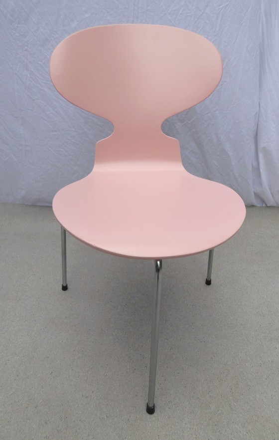 Image 1 of Fritz Hansen Ant Stoel van Arne Jacobsen