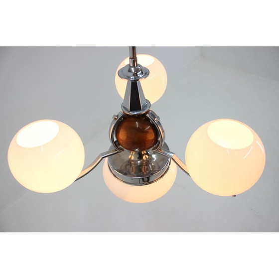 Image 1 of Vintage Art Deco opaline kroonluchter, Tsjecho-Slowakije 1930