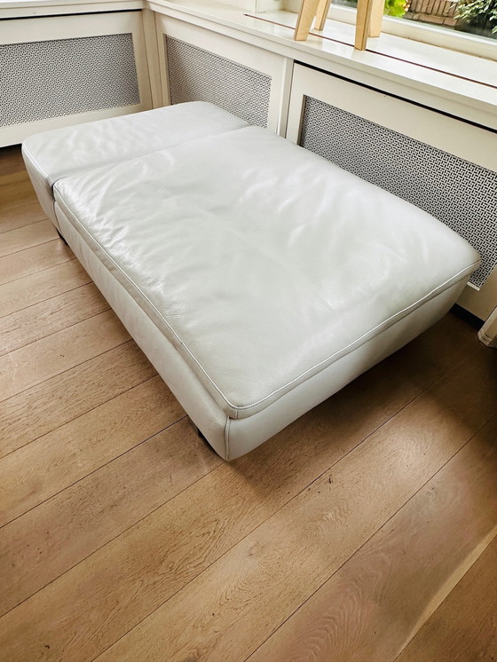 Image 1 of Natuzzi Grijze Leren Bank Met Hocker