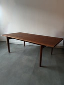 Deens design salontafel door Hans J. Wegner, GE15