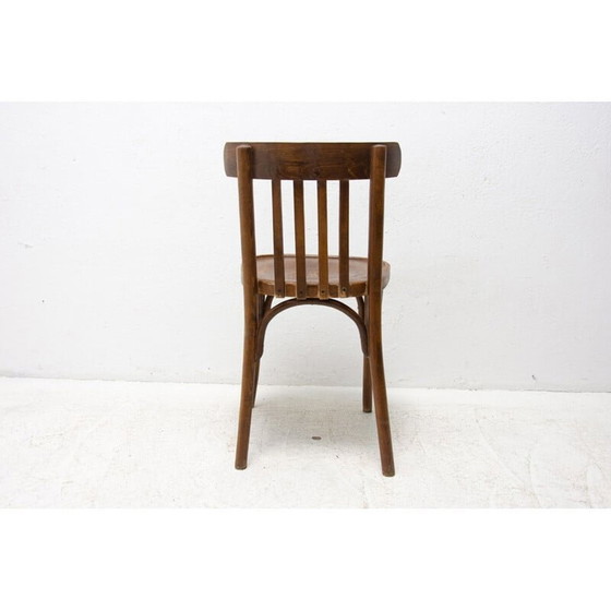 Image 1 of Beukenhouten en gebogen houten vintage stoel van Thonet, Tsjecho-Slowakije 1950