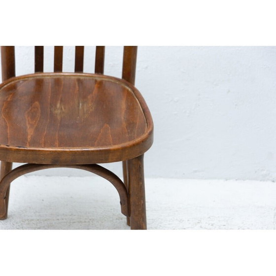 Image 1 of Beukenhouten en gebogen houten vintage stoel van Thonet, Tsjecho-Slowakije 1950