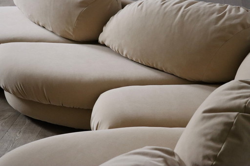 Sculpturale sofa in beige van Wiener Werkstätte, Oostenrijk 1970