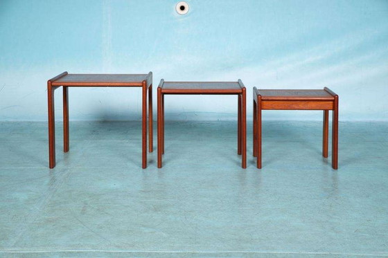 Image 1 of Space age bijzettafels teak Danish vintage nesting tables