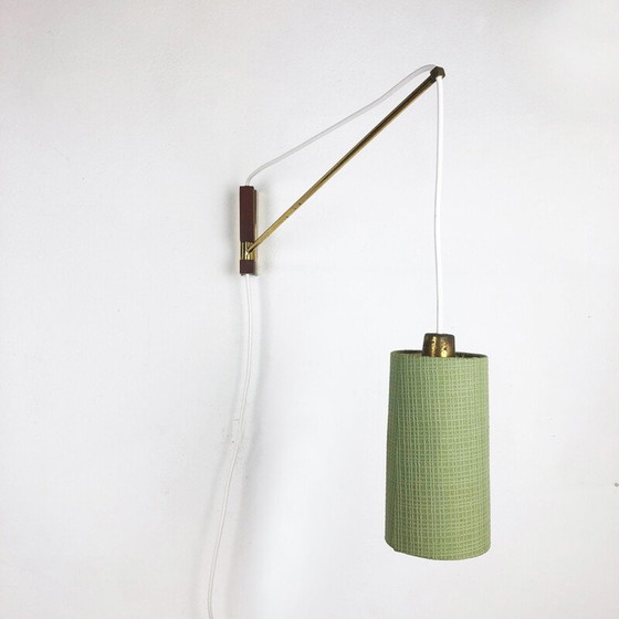 Image 1 of Vintage Deense messing en teakhouten wandlamp