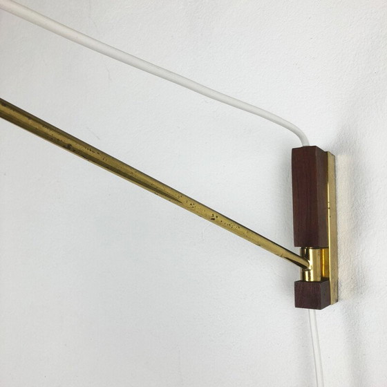 Image 1 of Vintage Deense messing en teakhouten wandlamp